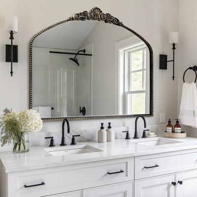 Grand miroir mural rétro avec cadre couronne décoratif décoratif baroque de 30 po x 40 po idéal pour la salle de bain, le salon, le manteau de cheminée ou le couloir