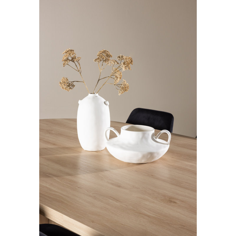 Martinsburg 6 - Person Dining Set
