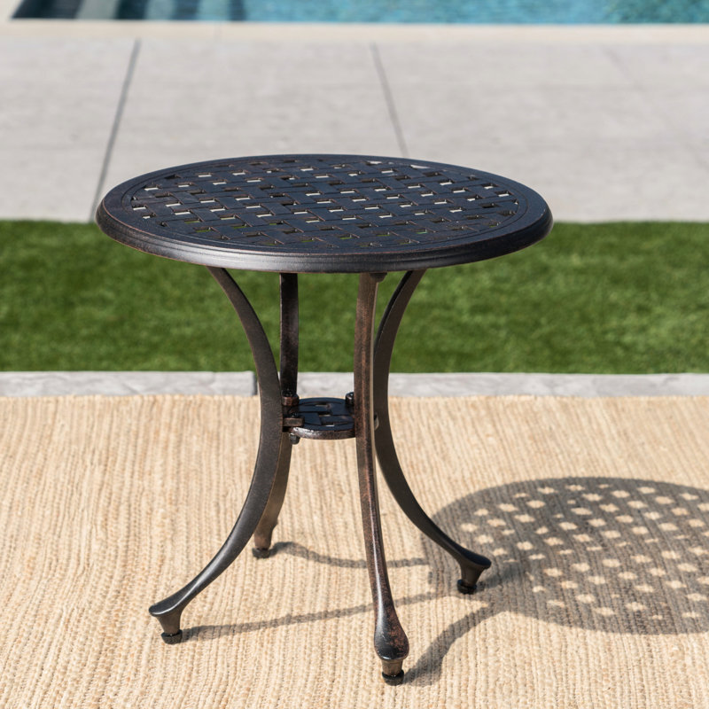 Table d'extérieur 19 po en fonte d'aluminium avec touche traditionnelle