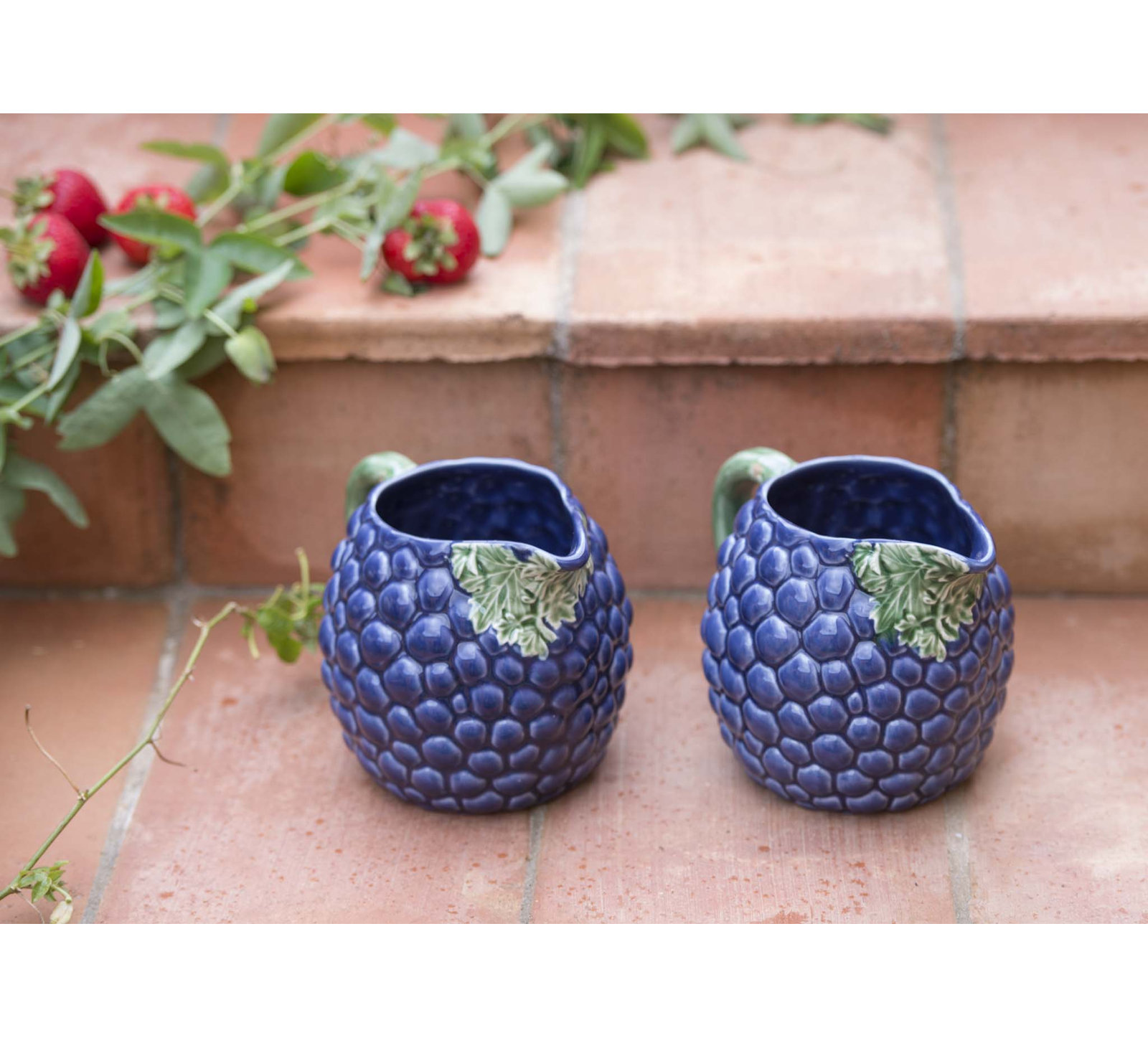 Grapes 45oz. Pitcher