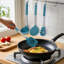 Ensemble d'ustensiles de cuisine en silicone 6 pièces avec poignées en acier inoxydable, ustensiles de cuisine résistants à la chaleur et antiadhésifs pour la cuisson, la cuisson, le mélange et l'agitation-111201814