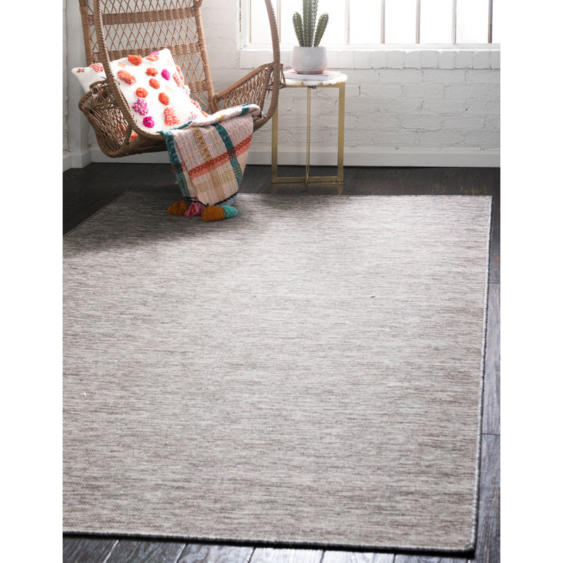 Tapis intérieur / extérieur gris Faircloth, Rectangle 7 pi 5 po x 10 pi