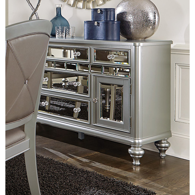 Meuble de salle à manger de style ultra-moderne Sparkling