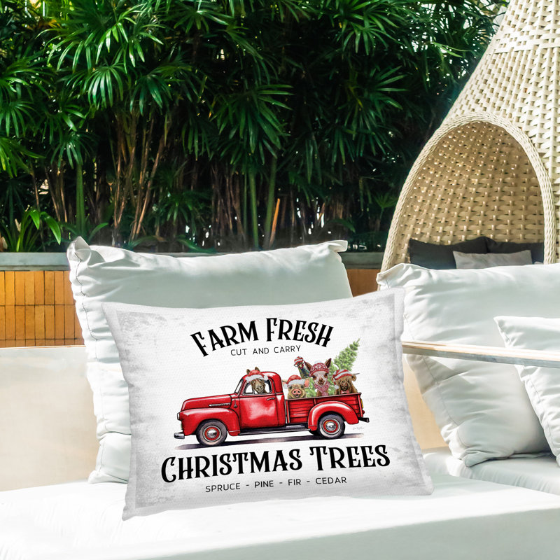 Coussin d'extérieur Rustic Farm Fresh Trees par Lee Keller