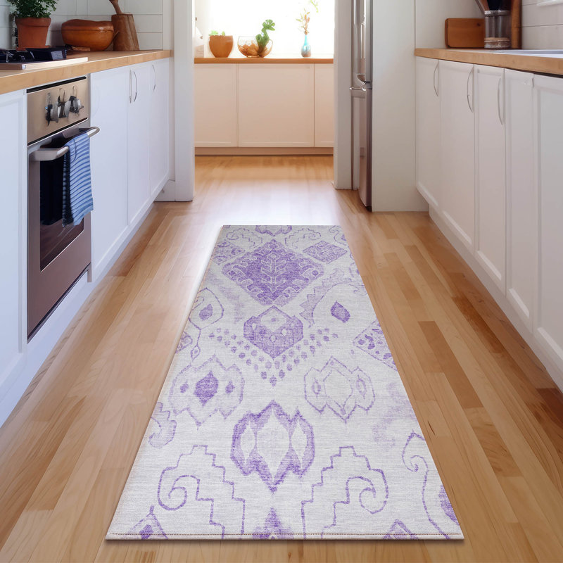 Tapis mauve de qualité supérieure lavable à la machine Prisco, Tapis de couloir 2 pi 3 po x 7 pi 6 po