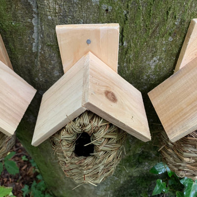 Seagrass Mounted Bird House