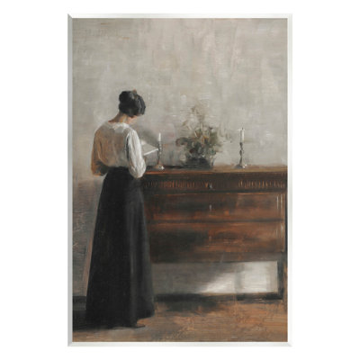 Femme classique en robe lisant une estampe numérique avec lettres et lignes