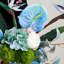 Ornements de fleurs simulées