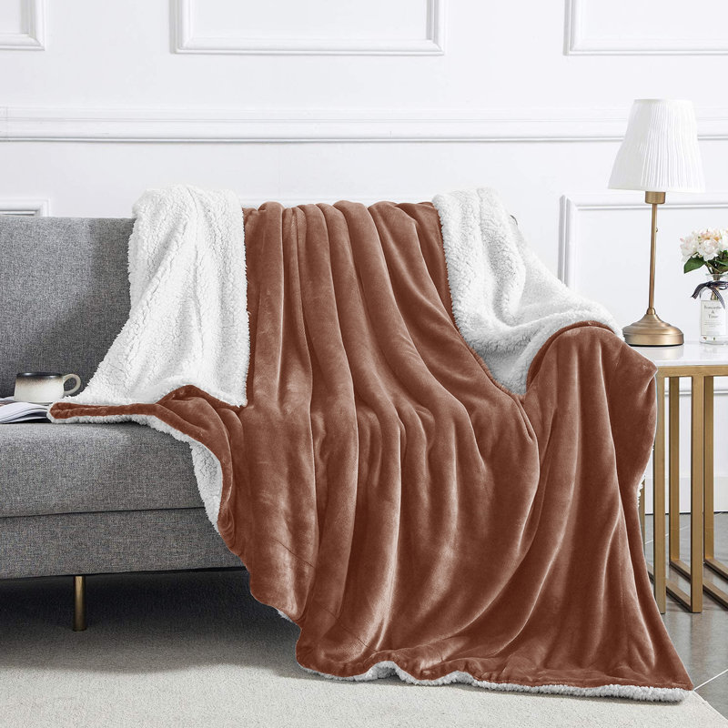 Aspire Homeware Deluxe Hotel Collection Ultra-Soft Sherpa Fleece Throw Blanket for Plush & Cozy Comfort, Camel