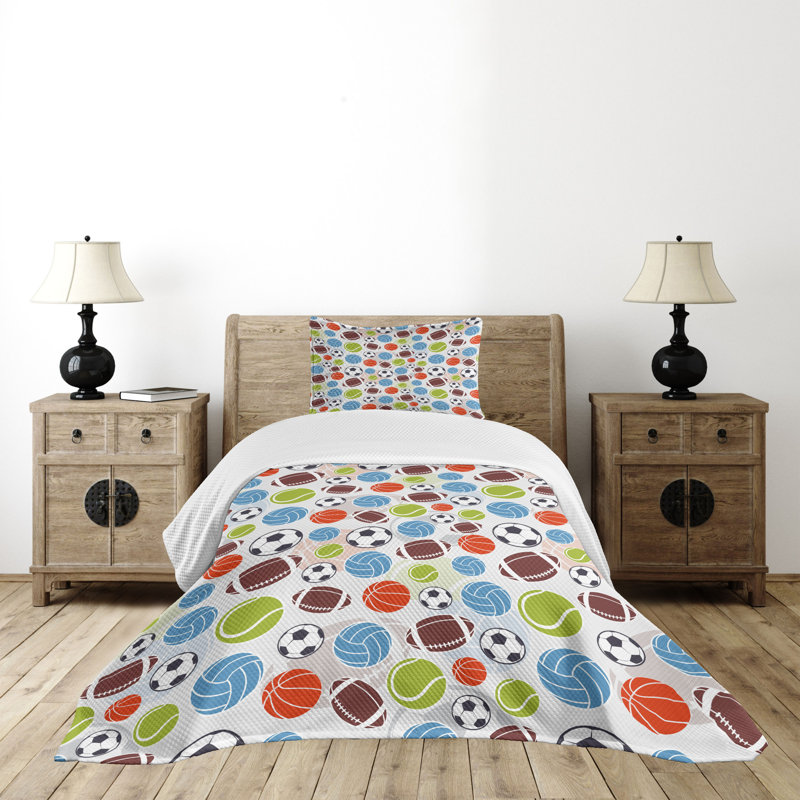 White Twin Polyester Bedspread Set with Pillow Sham