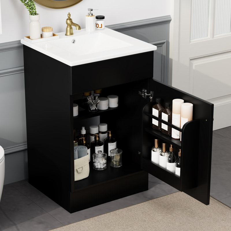 Freestanding Standard With Top
