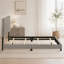 Lit rembourré Efram Taupe à panneaux complets-649803748