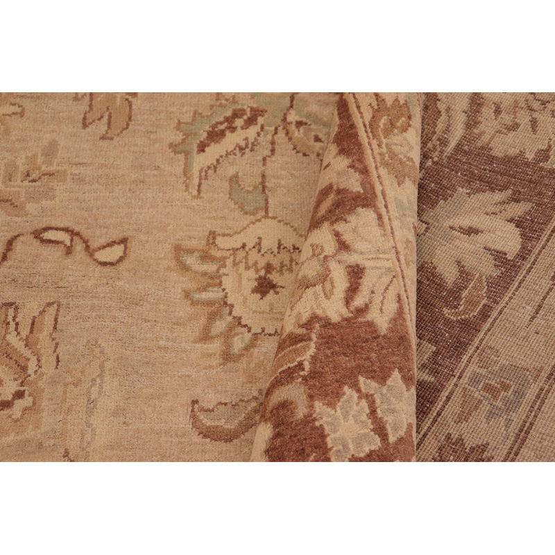 Tapis unique brun clair 10 pi x 13 pi 10 po années 2000 par Arshs Fine Rugs