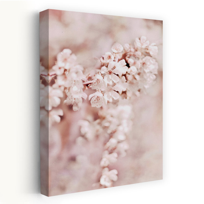 «Dreamy Cherry Blossoms Delicate Dreamy», H 36 po x l 24 po