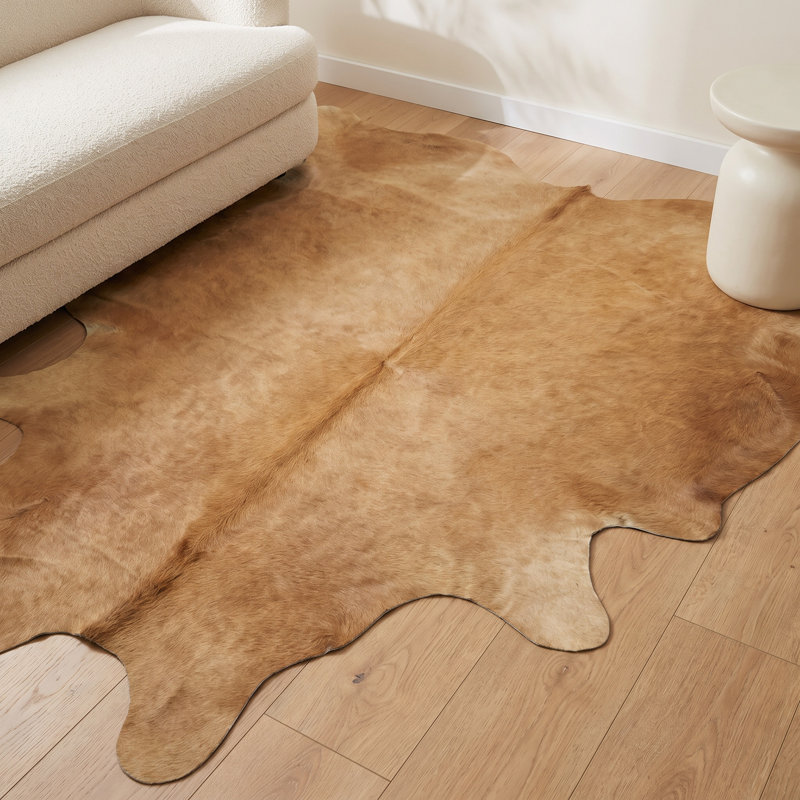Charlize Cowhide Animal Print Indoor Rug, Novelty 5' x 6'6"