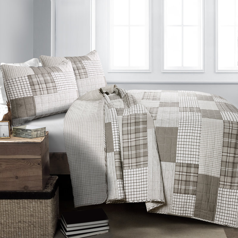 Greenville Cotton Reversible Quilt Set, King Quilt + 2 Shams, Taupe