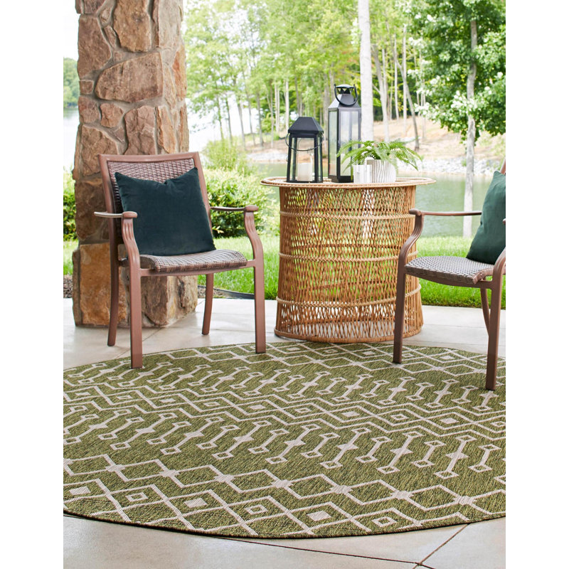 Adley Geometric Indoor / Outdoor Rug, Round 7'10"