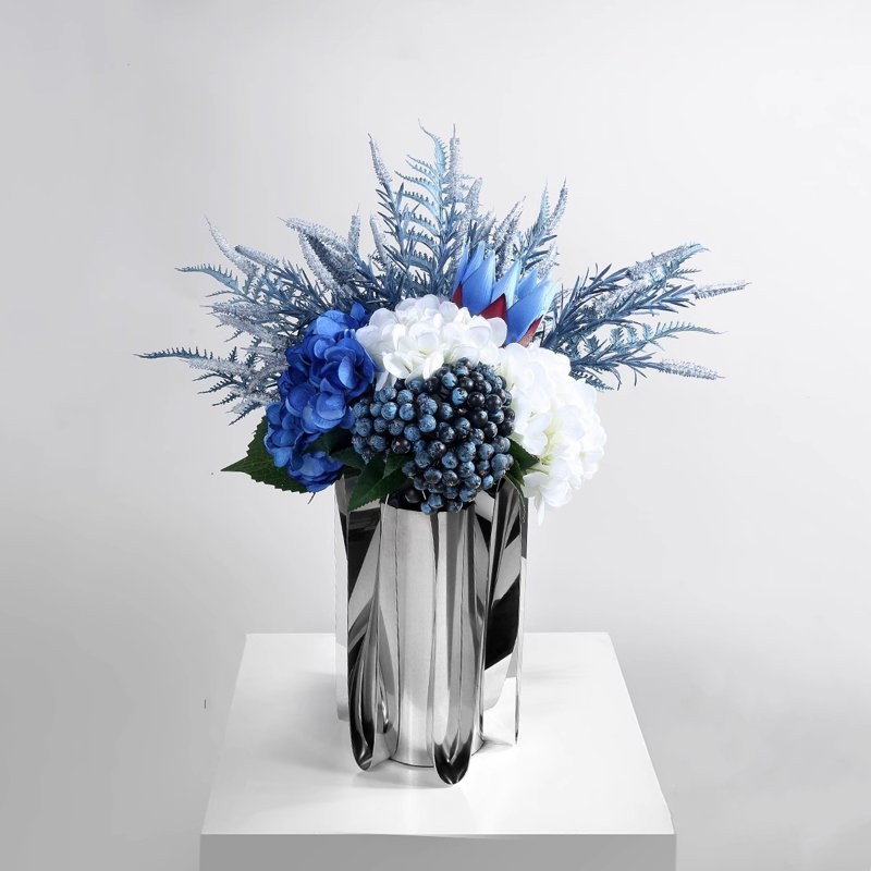 Bouquets simulés et décorations florales