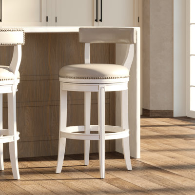 Tabouret de bar avec retour automatique à 180 degrés, 31 po Hauteur de l'assise, structure en bois blanc, revêtement en similicuir gris, pieds incurvés, poids de l'emballage de 31,23 lb, tabouret de 31 po et cuir, dossier ouvert 20,29