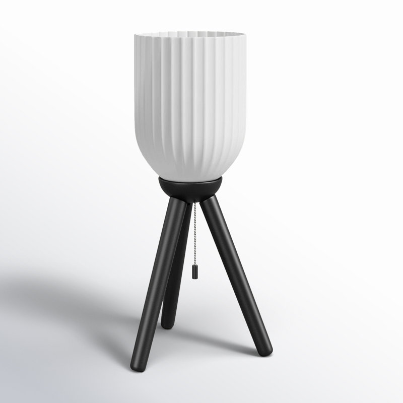 Lampe trépied en bois massif Lapka, Noir