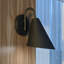 Applique murale en acier Straitson