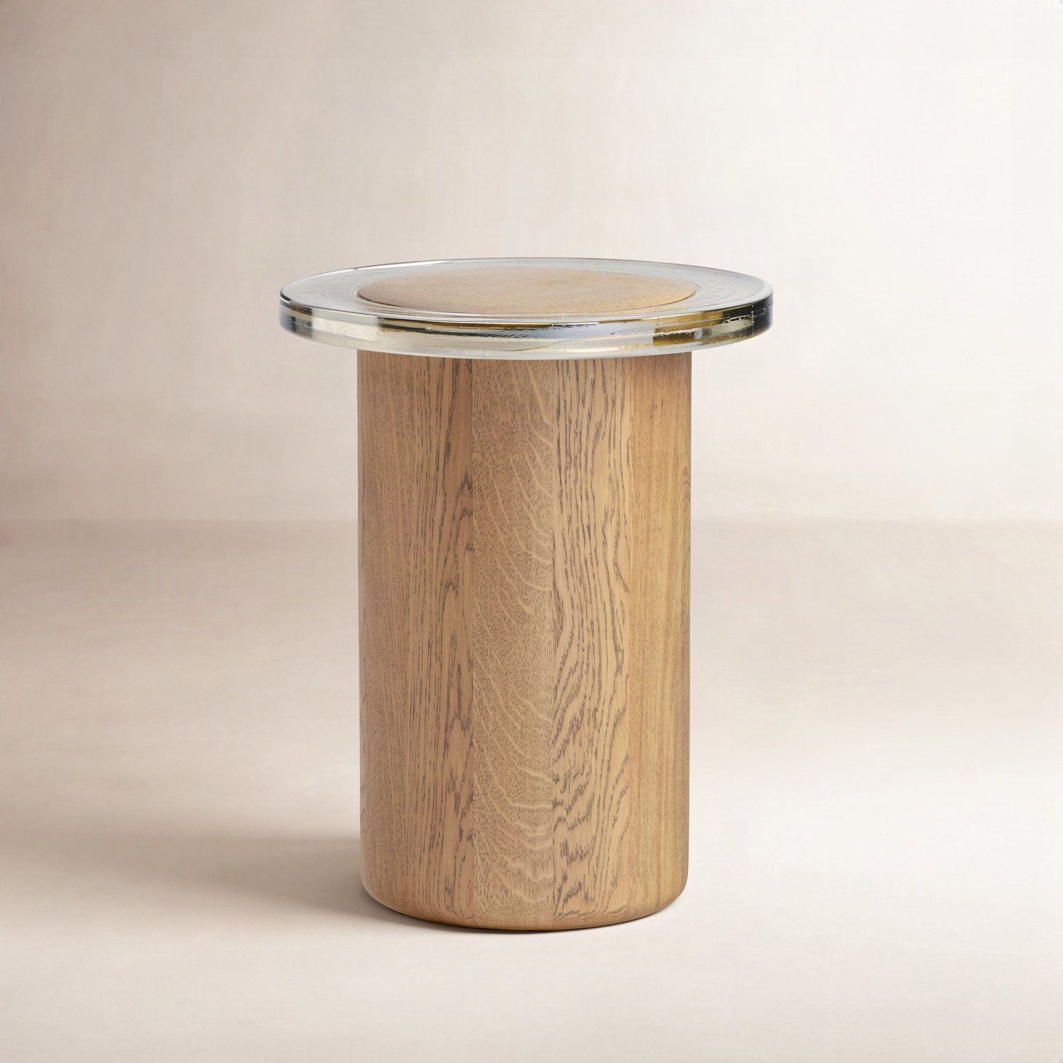 Jumelle 18" End Table, Clear Cast Glass