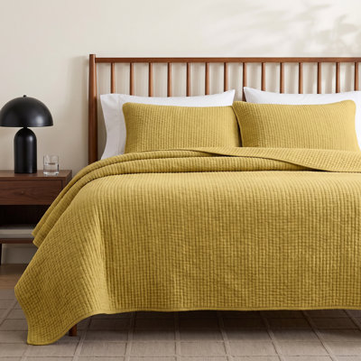 Stone Washed Cotton Velvet Quilt Set