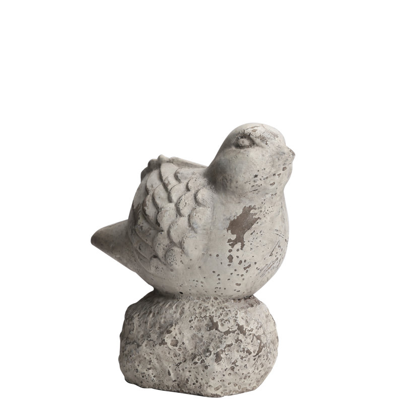 Figurine Cristina, H 6,5 po x l 7 po x P 3,5 po