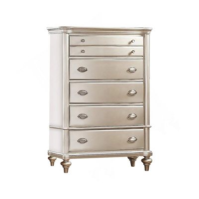 Meuble de chambre à coucher élégant avec poignées en contreplaqué argent / champagne