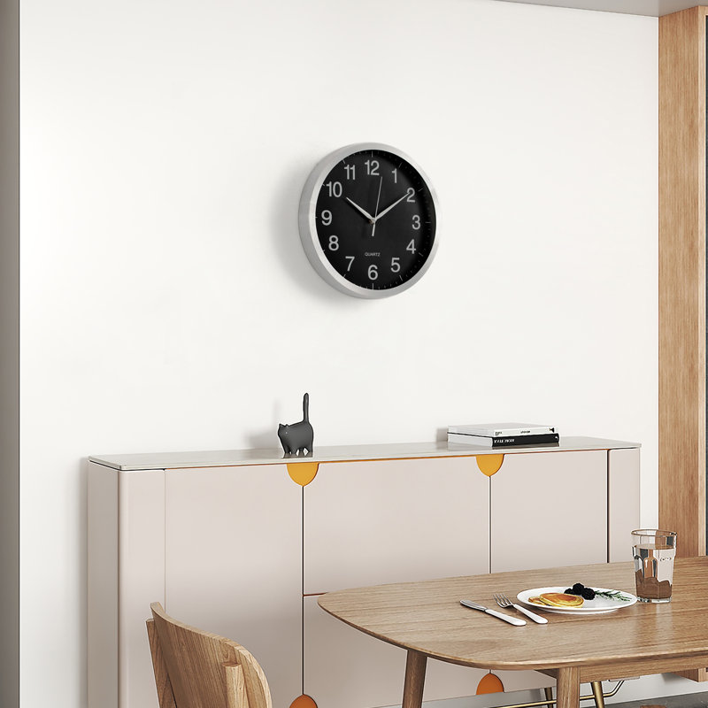 Horloge murale à quartz Ebern Designs, Petit, Noir, noir, noir, noir