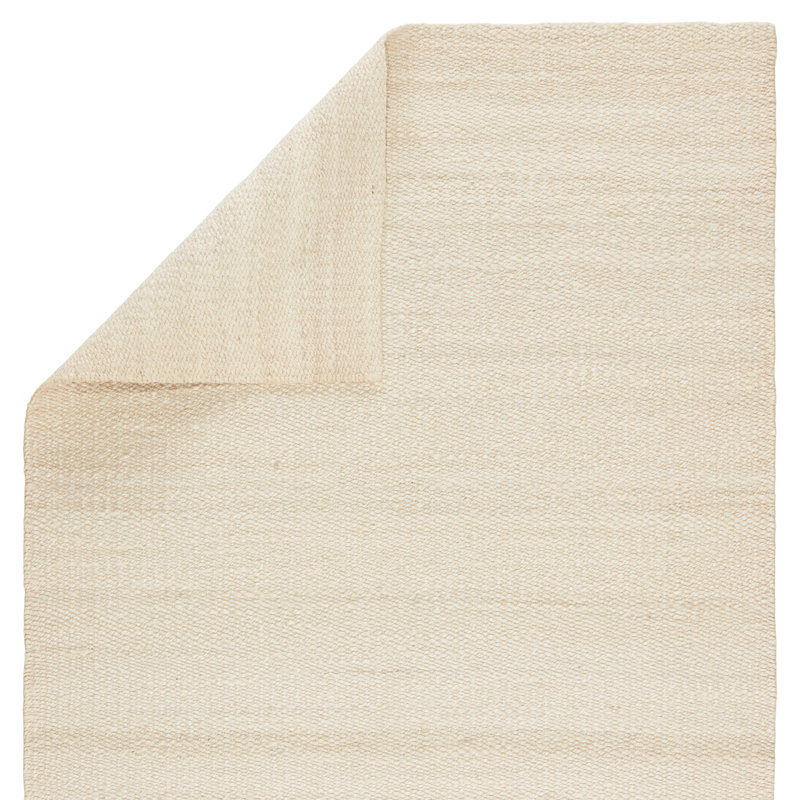 Naturals Tobago Jute / Sisal Area Rug in Egret, Rectangle 2' x 3'