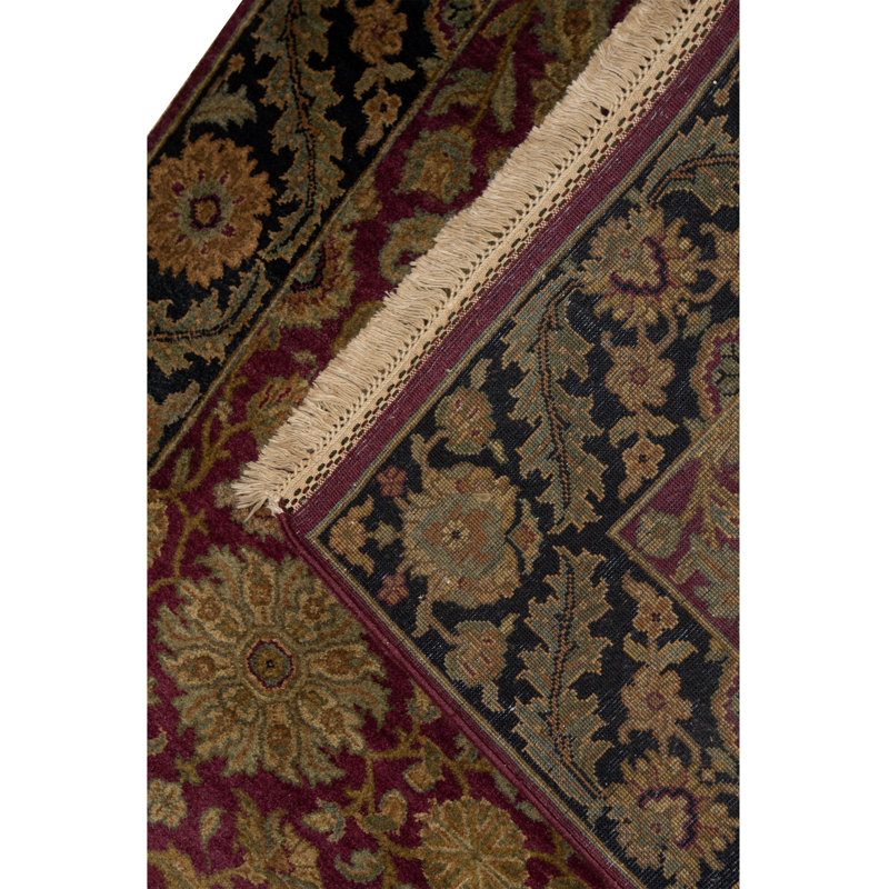 Tapis rouge et noir noué à la main de haute qualité