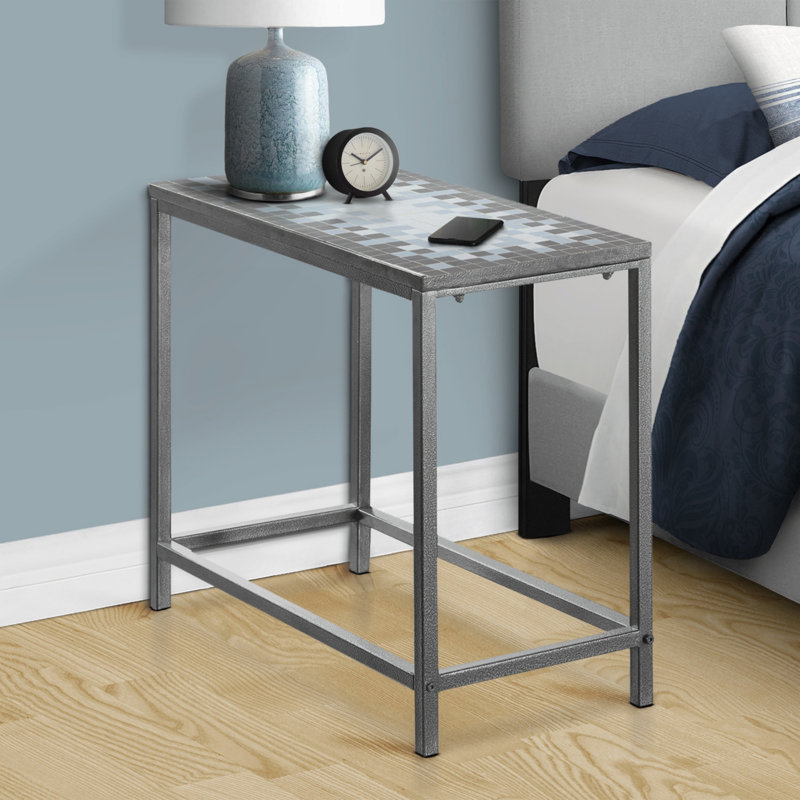 Table d'appoint, côté, bout, table de chevet, lampe, salon, chambre à coucher, carrelage bleu, métal gris, transitionnel