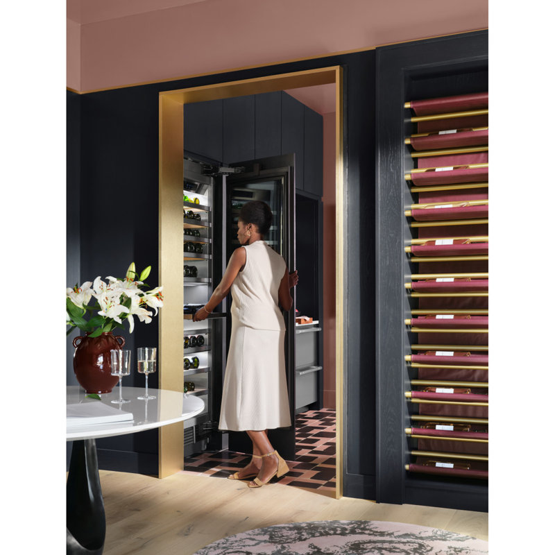 24-Inch Integrated Column Wine Refrigerator