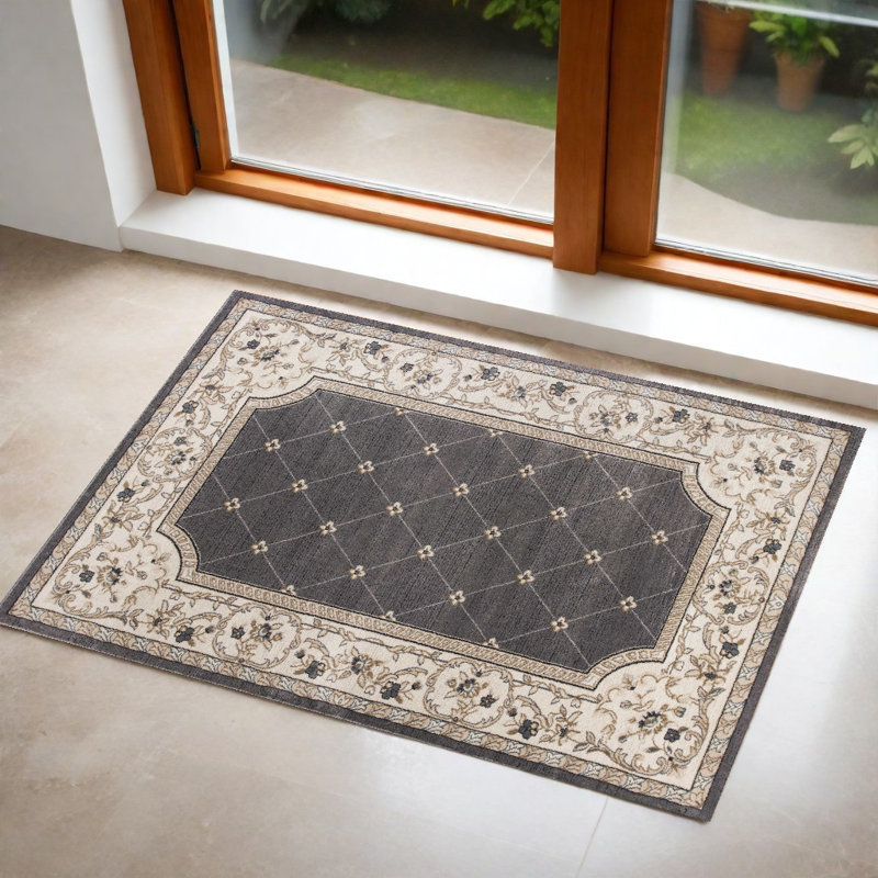 Vianney Oriental Area Rug, Runner 2' x 7'7", Gray/Ivory
