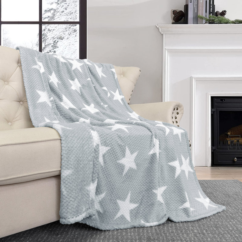 Silver Star Pattern Faux Fur Knitted Throw Blanket