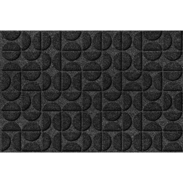 https://assets.wfcdn.com/im/75735864/resize-h600-w600%5Ecompr-r85/1727/172765966/WaterHog+Non-Slip+Geometric+Outdoor+Doormat.jpg