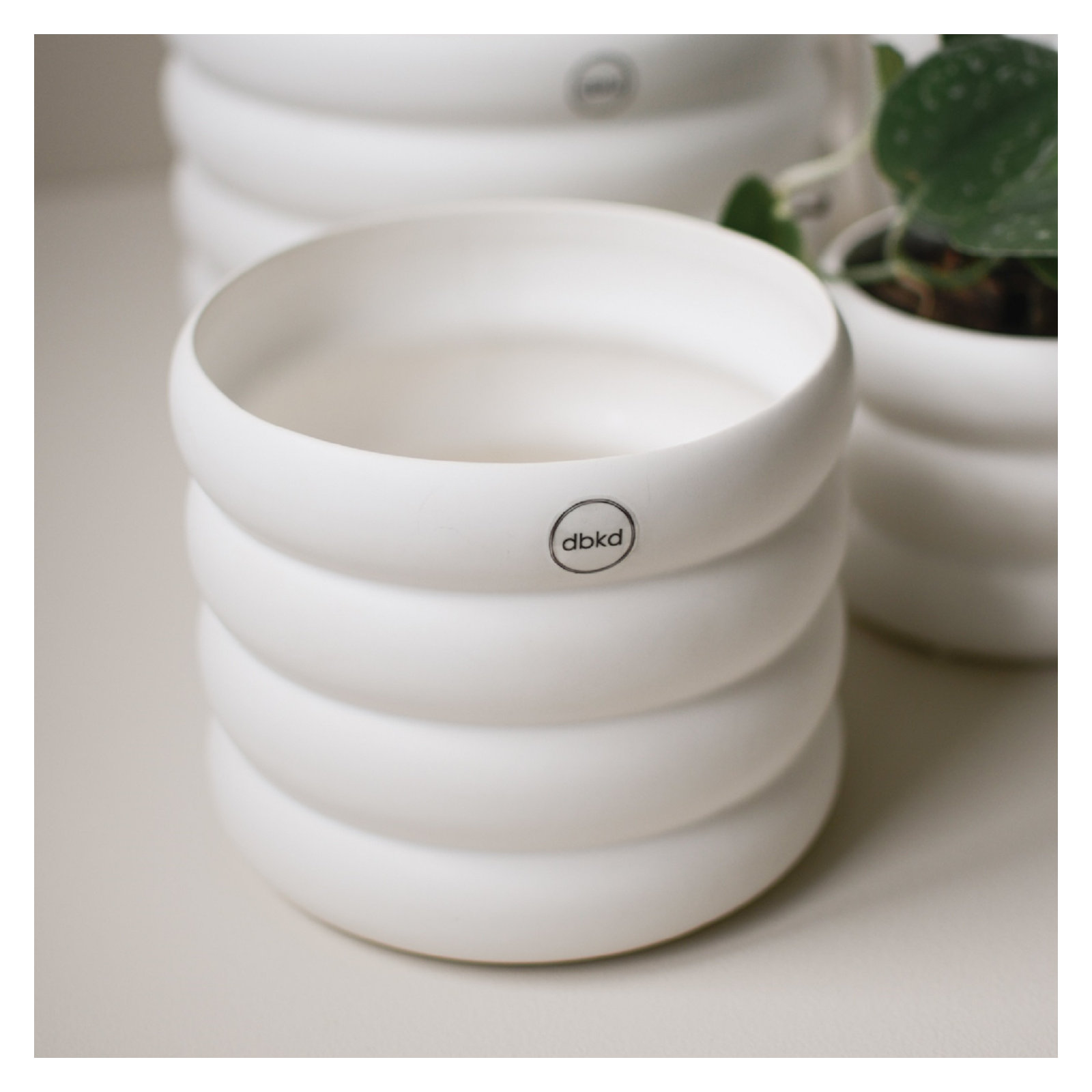 Ceramic Table Vase, 5.12" H x 5.51" W x 5.51" D