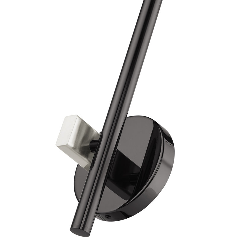 Emalie Wallchiere, Black Chrome