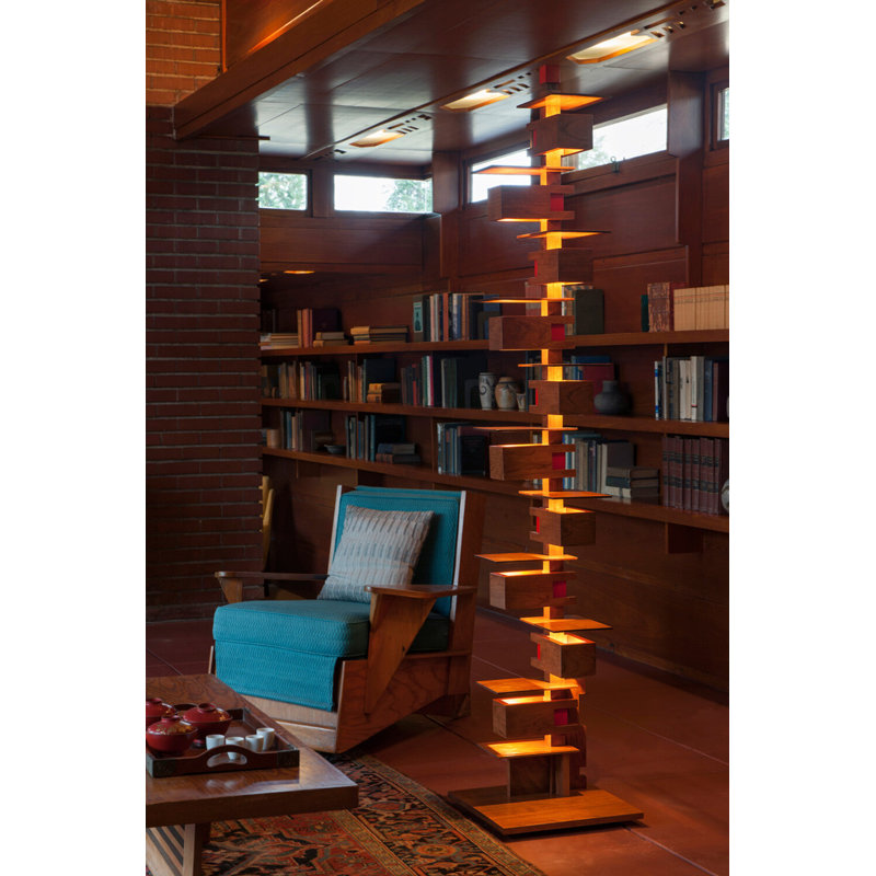 Taliesin Floor Lamp, Black