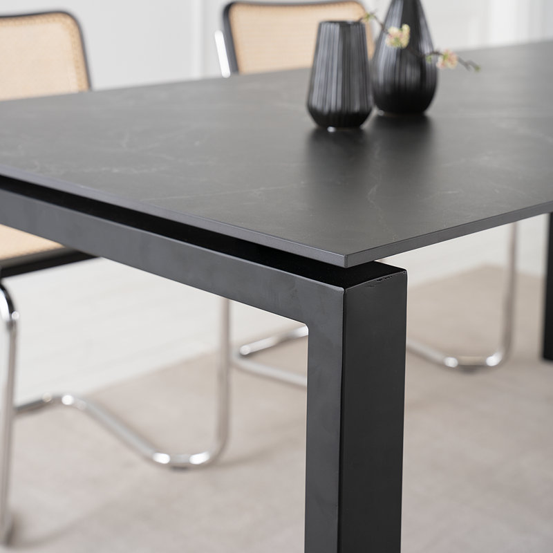 MOATO Dining Table in Marble Look