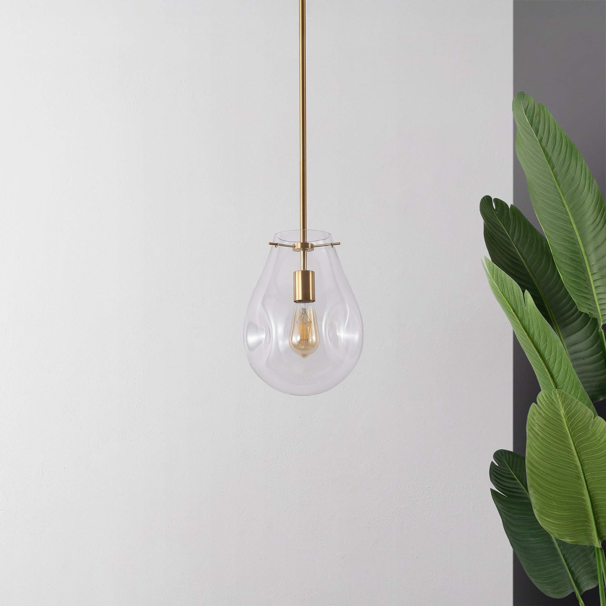 Elery Pendant