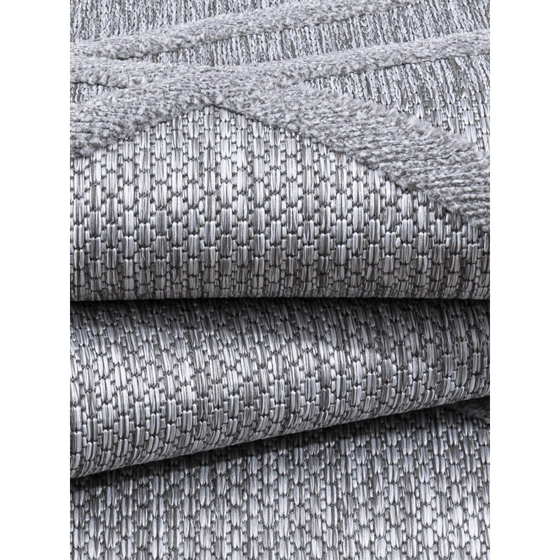 Reinardus Rectangle Geometric Indoor / Outdoor Area Rug, Rectangle 3'11" x 5'10"