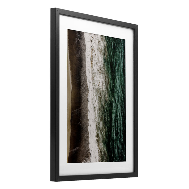 «Move Gely Vertical Coast», reproduction encadrée sous verre, conception de Nathan Larson, H 20 po x l 14 po