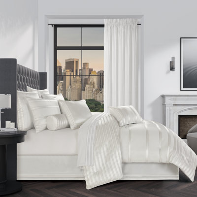 Calvari Queen 4Pc. Comforter Set