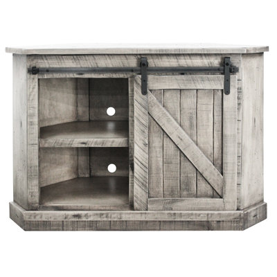 Winsome Media Console