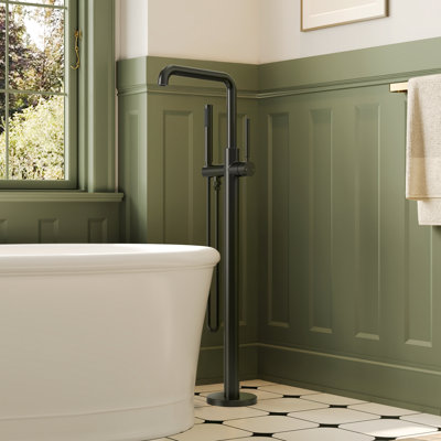 Single Handle Freestanding Tub Filler with Diverter