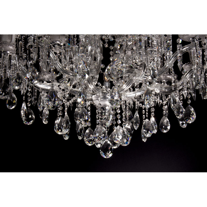 Style bougie classique/traditionnel 19 lumières lustre Rodger