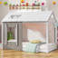 Plateforme de conception de maison avec bricolage décoré par des enfants-1006256130