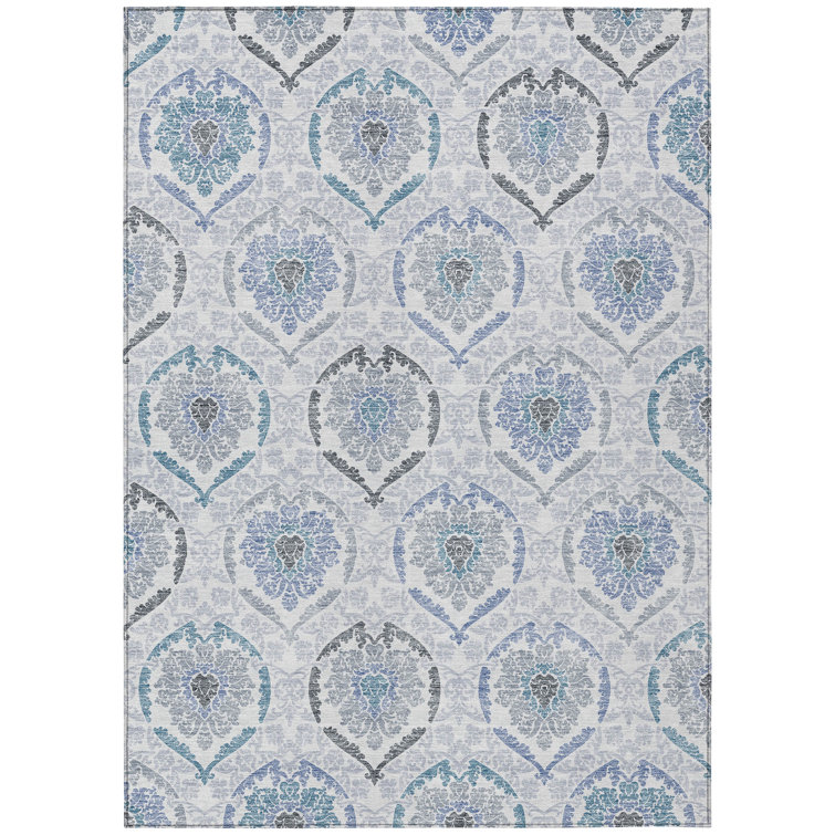 Shamica Washable Damask Indoor / Outdoor Rug